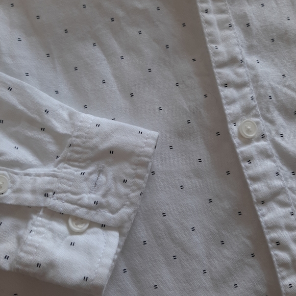 ZARA Boys Longsleeved Button Down Shirt, White, size 6 / 118 cm - Picture 3 of 5